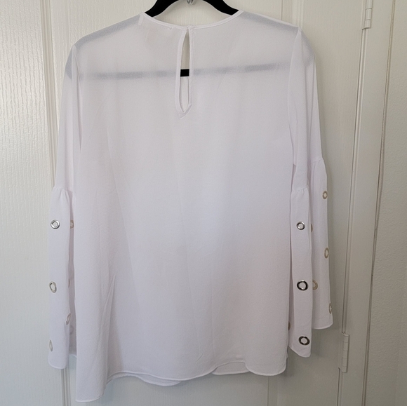 Michael Michael Kors White Blouse with Gold grommet accent Size M Medium - Picture 2 of 5